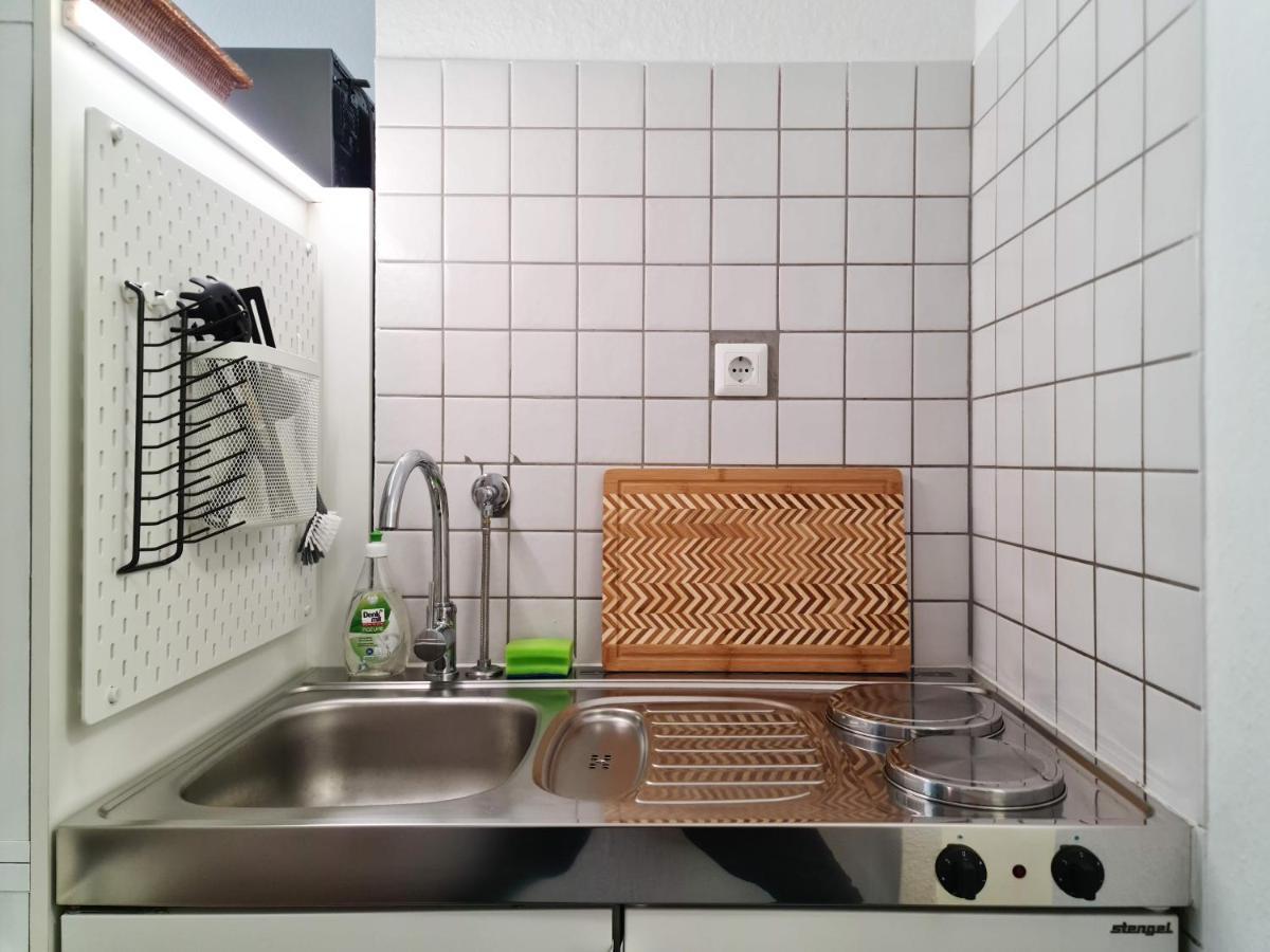 Schoene Ferienwohnung Im Zentrum Mit Self Check-In Und Free Wifi Essen Ngoại thất bức ảnh