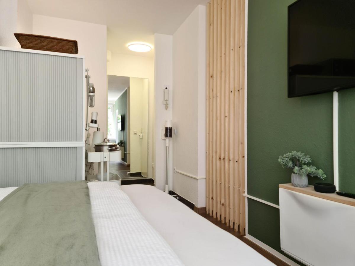 Schoene Ferienwohnung Im Zentrum Mit Self Check-In Und Free Wifi Essen Ngoại thất bức ảnh
